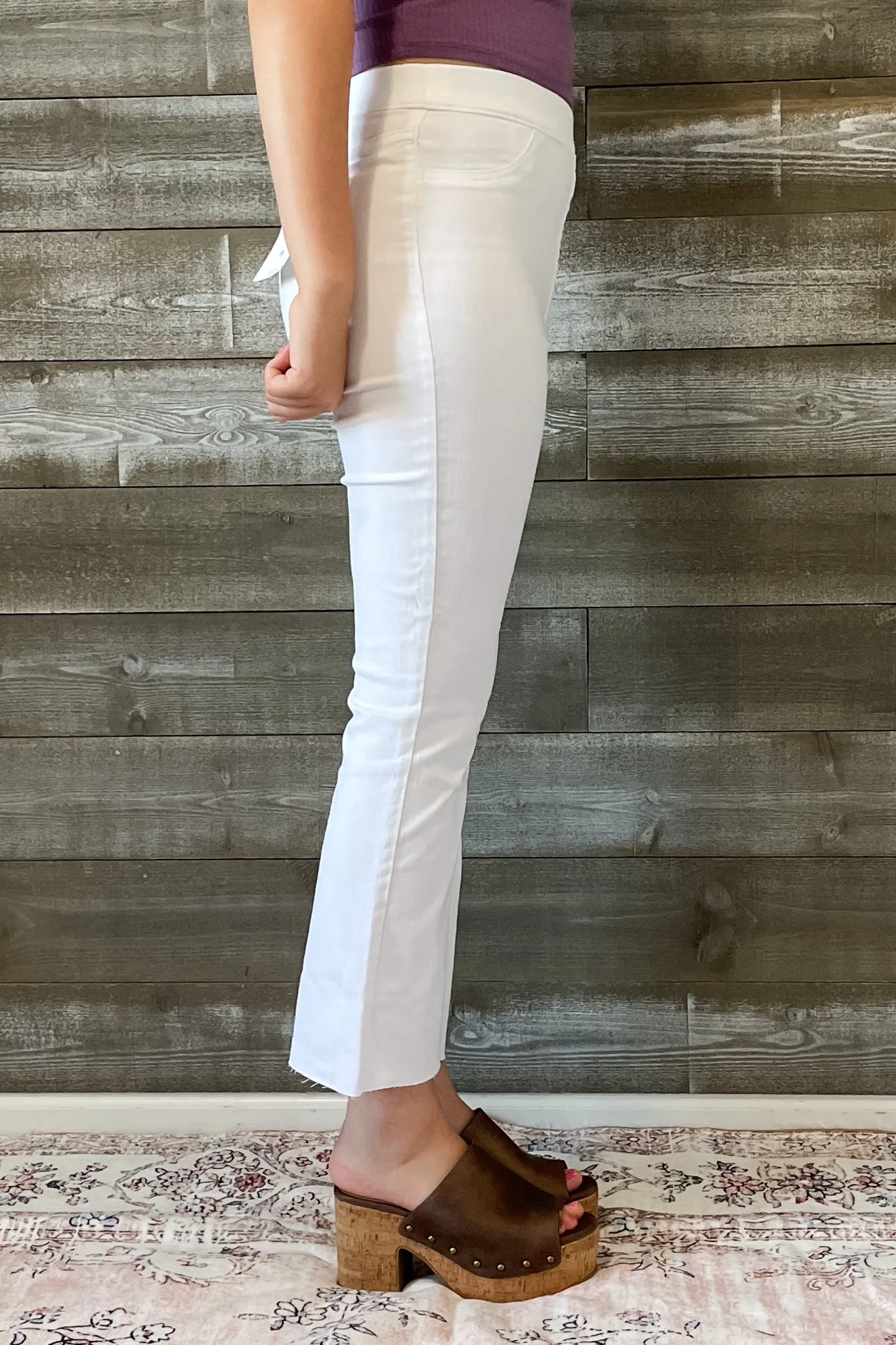 Cello High Rise Pull On Crop Flare in White