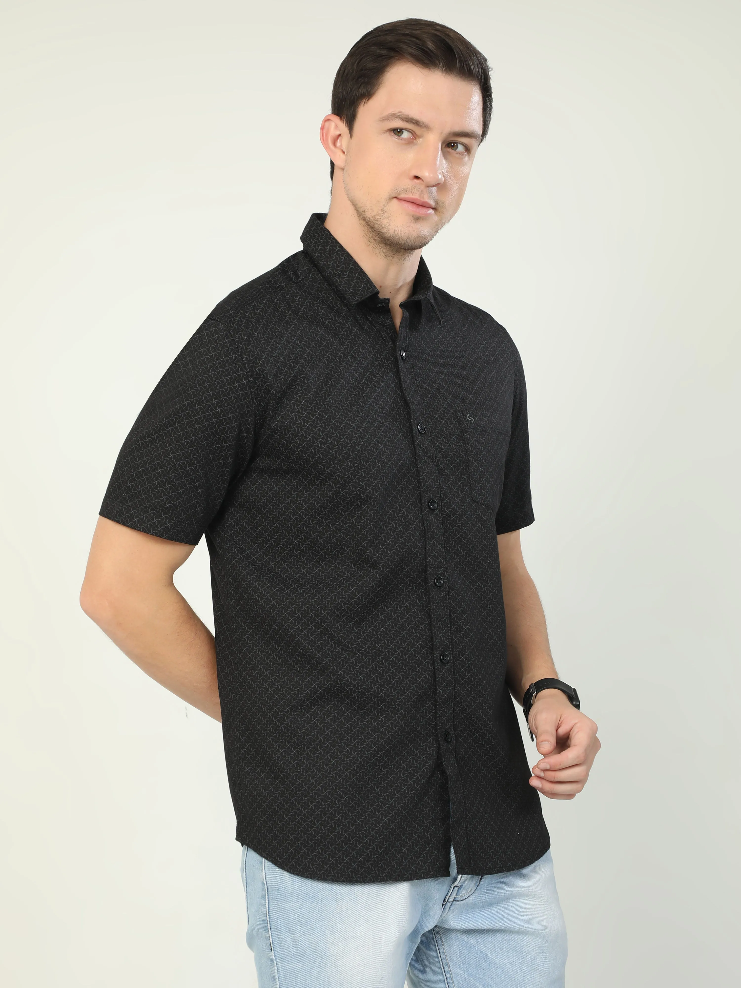 Classic Polo Men's Polo Neck Half Sleeve Slim Fit Cotton Woven Shirt | SO2-129 B-HS-PRT-SF