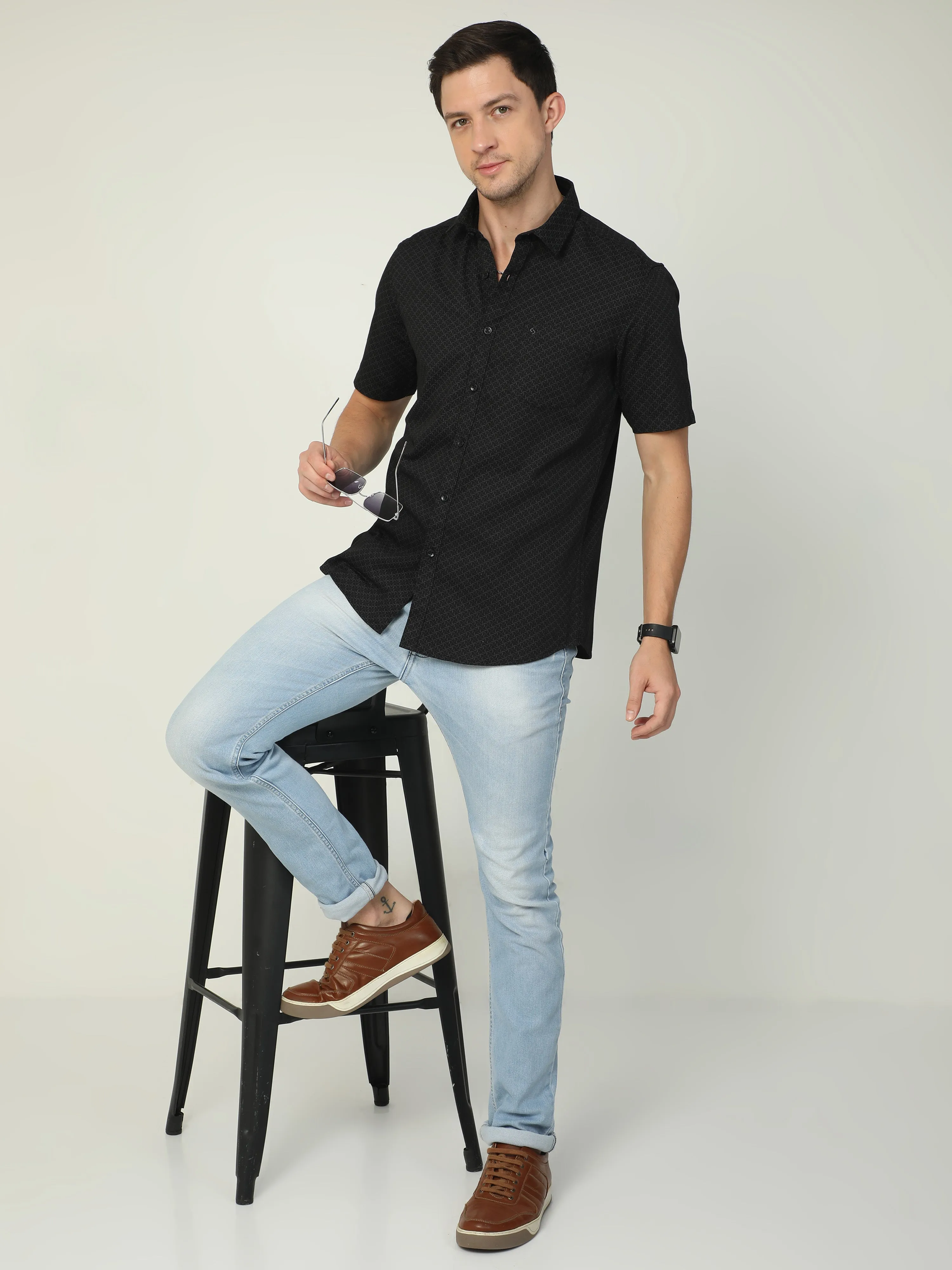 Classic Polo Men's Polo Neck Half Sleeve Slim Fit Cotton Woven Shirt | SO2-129 B-HS-PRT-SF