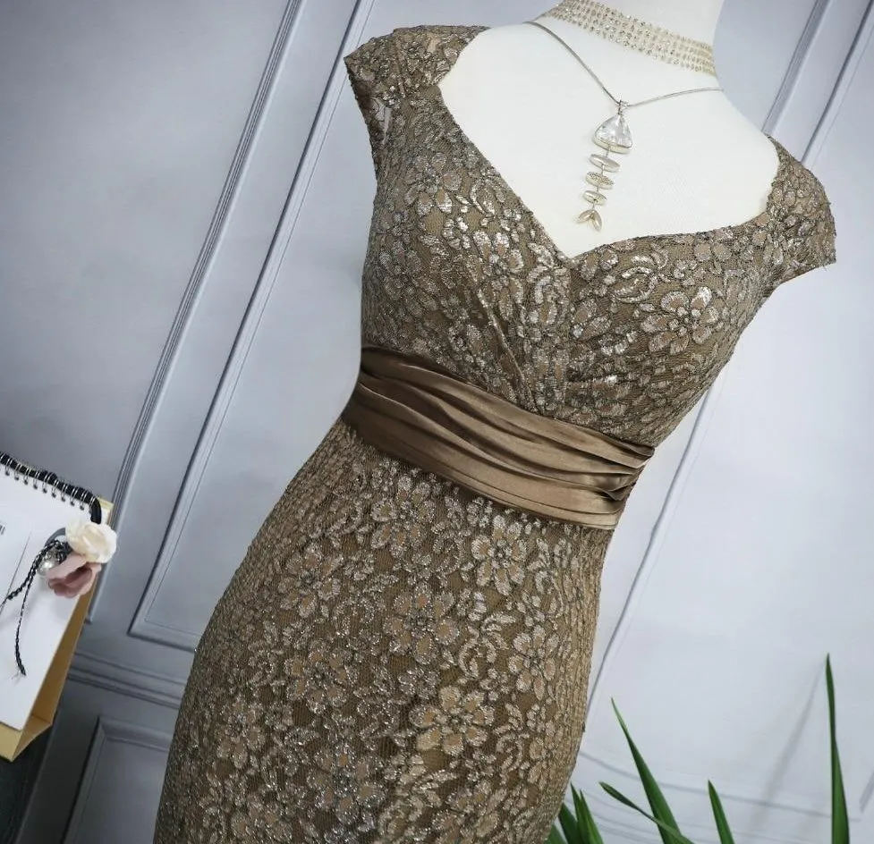 Elegant Mermaid Vintage Party Gown