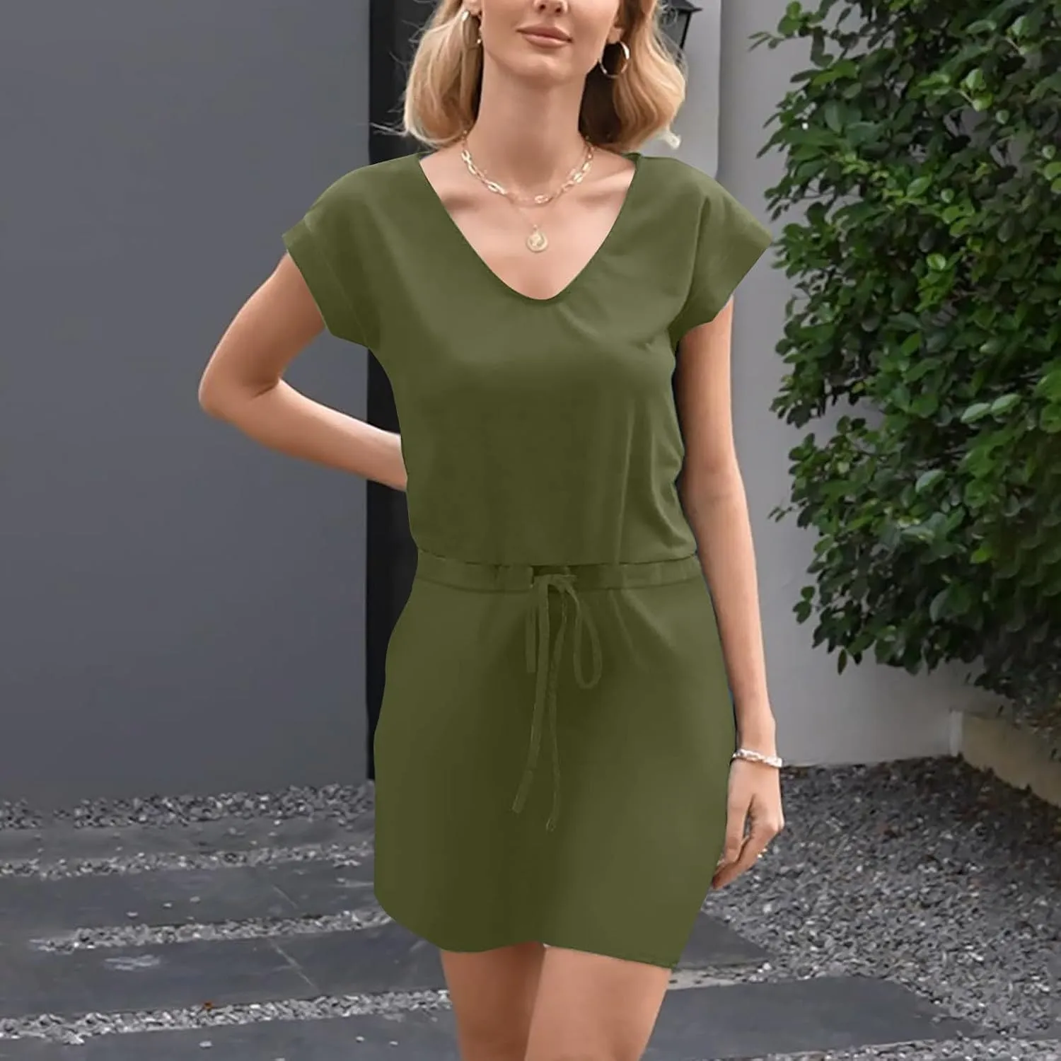 hlysgo Womens Summer Dress 2025 Trendy Short Sleeve V Neck Casual Dresses Drawstring Waist A-Line Mini Dress with Pockets