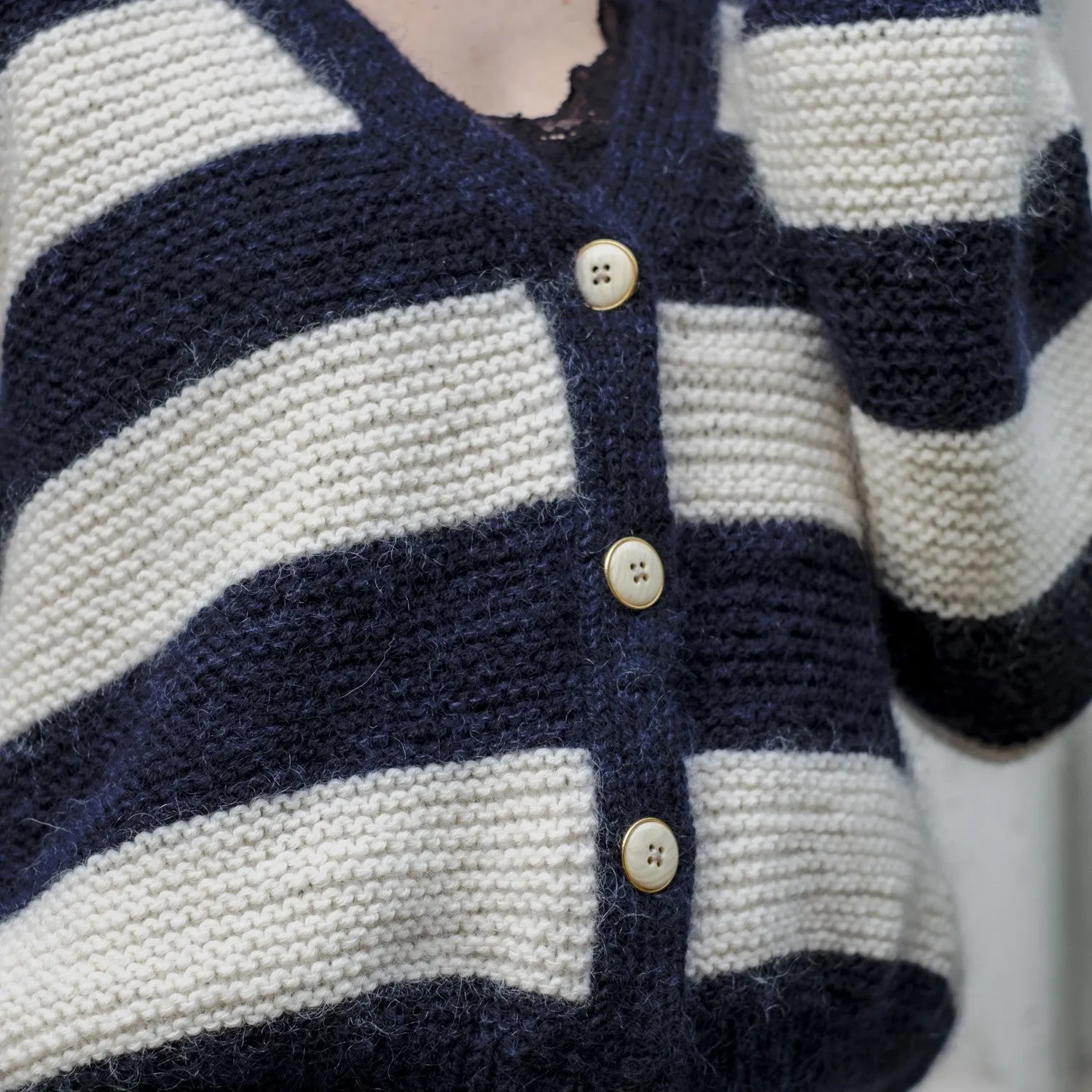 Knits to Wear: Effortless Patterns by Kutova Kika, Veronika Lindberg