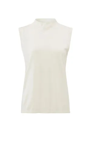 Sleeveless sweater with a high neck in a relaxed fit