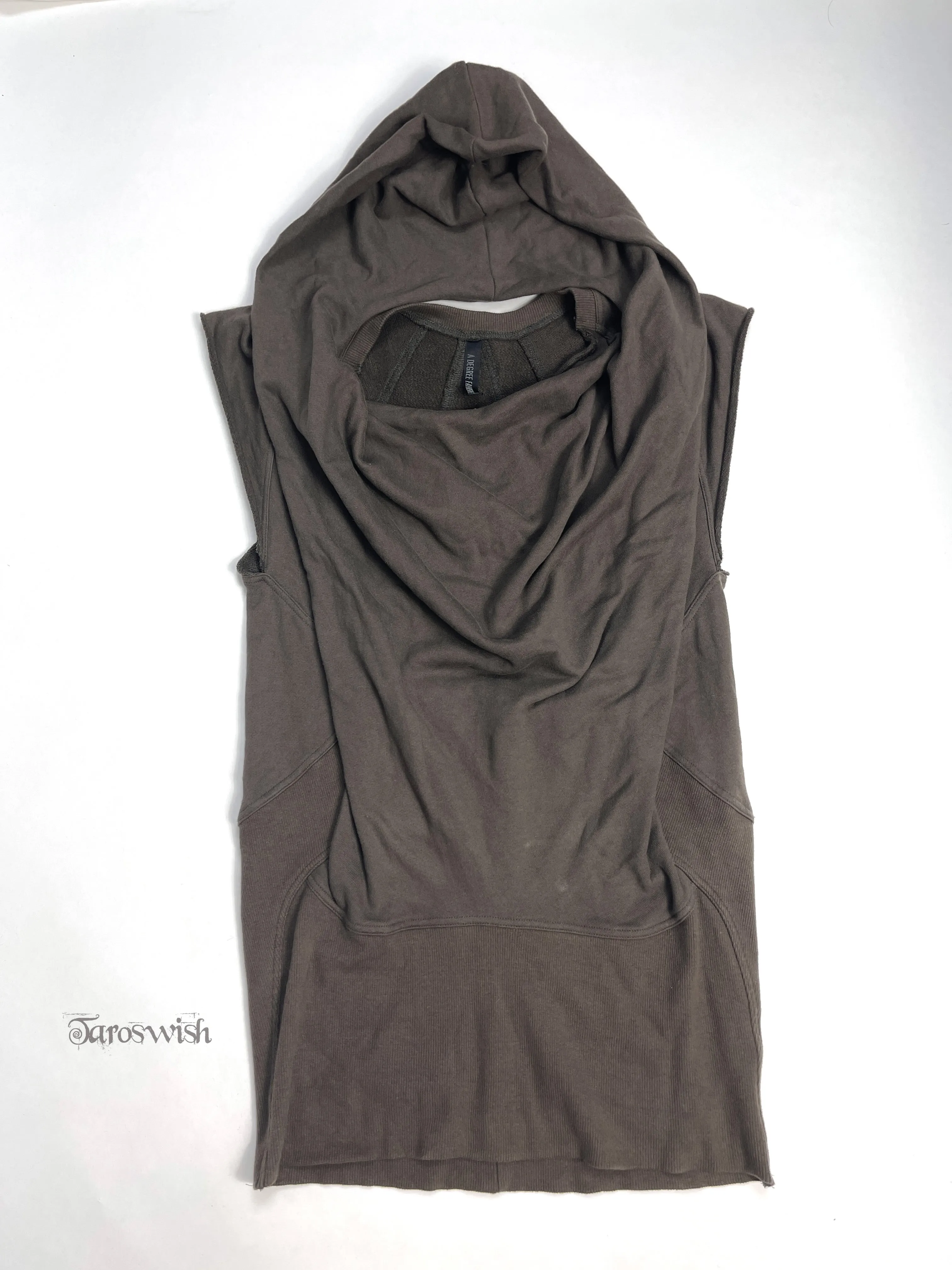    Structured sleeveless hoodie