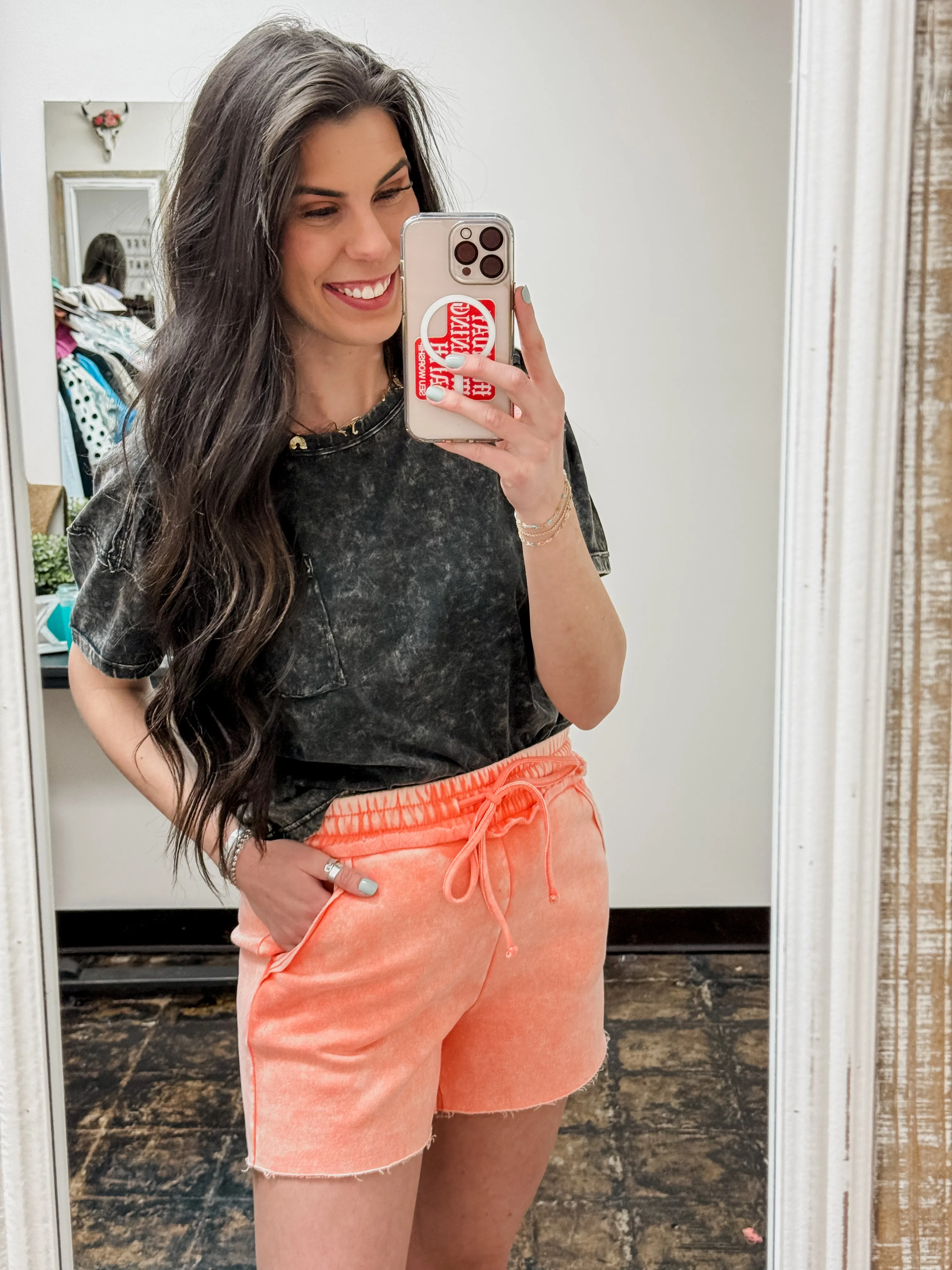 The Hayden Acid Wash Shorts - Coral