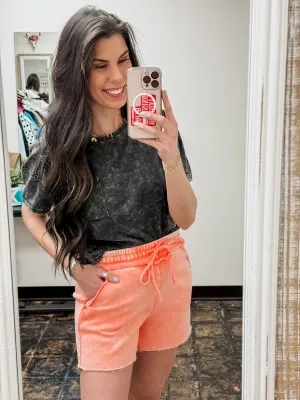 The Hayden Acid Wash Shorts - Coral