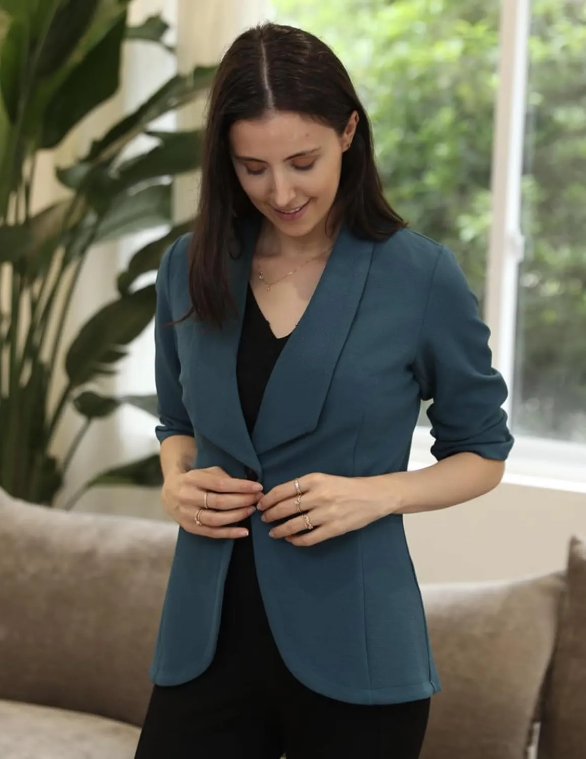 Zeagoo Women's Blazer Elegant 3/4 Sleeve Long Blazer (DE Only)